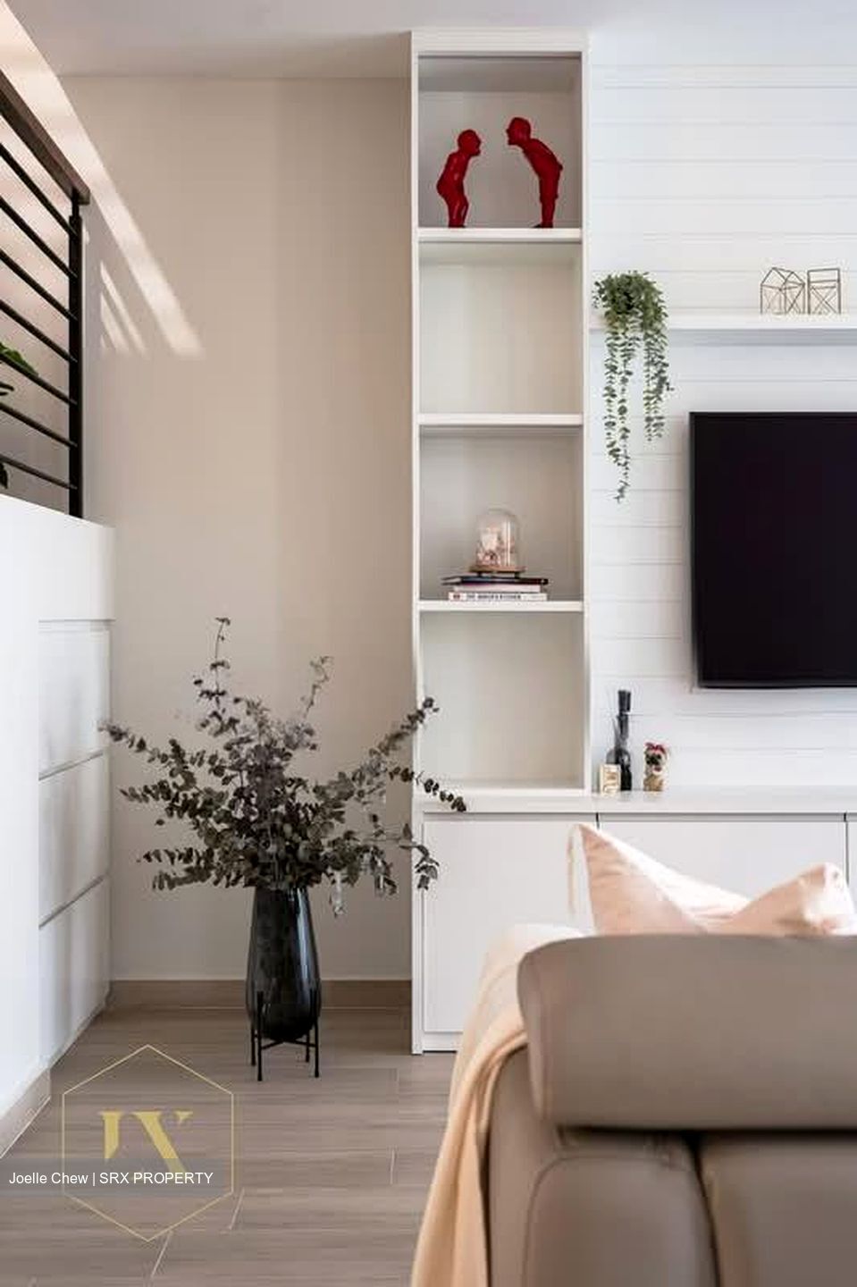 Clover Park (D20), Terrace #556050991